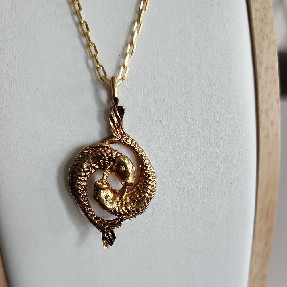 Gold Fish Pendant Necklace
